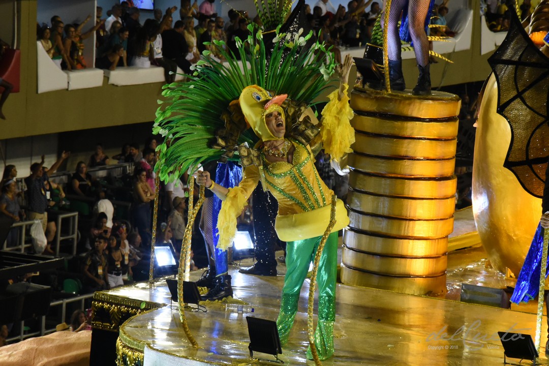 Paraíso do Tuiuti carnaval 2018 nas campeãs